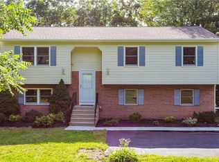 35 Yale Dr, Bristol, CT 06010