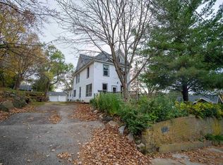 210 Hill St, Lodi, WI 53555