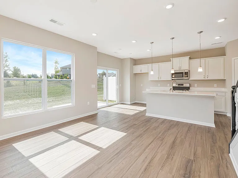 5589 Callaway Dr — Photo 32