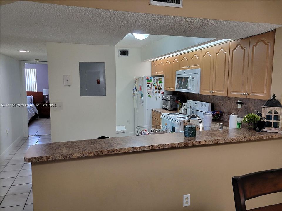 2nd image of 8670 SW 212th St APT 208