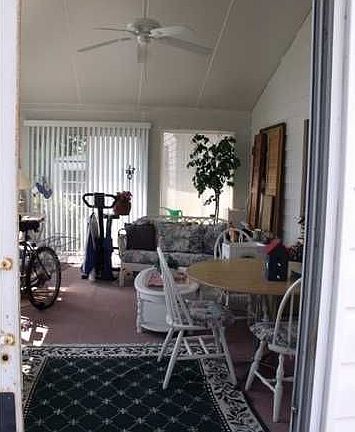 4th image of 242 Harrington Dr N