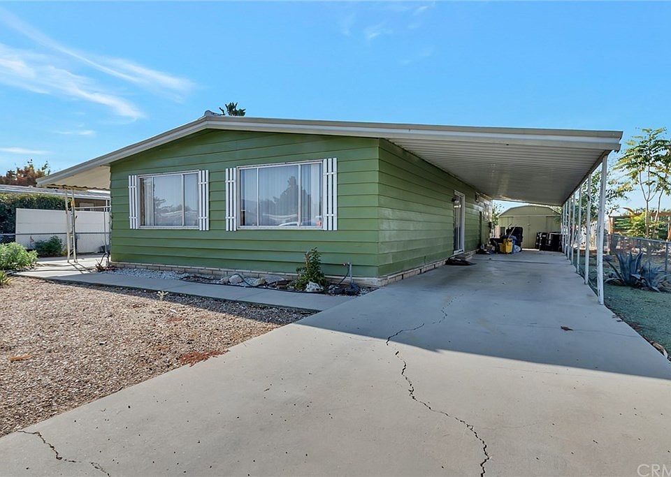 1st image of 24797 Howard Dr