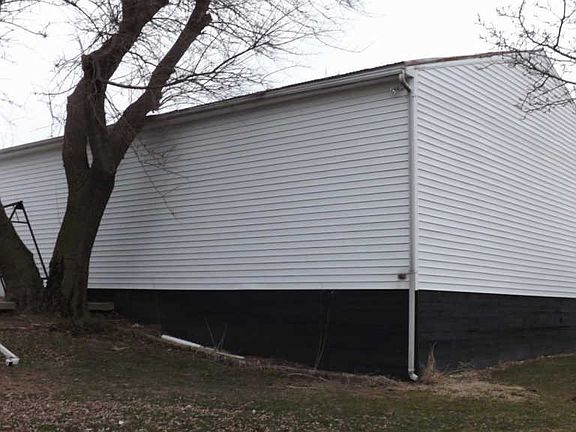 3rd image of 2833 County Road 262