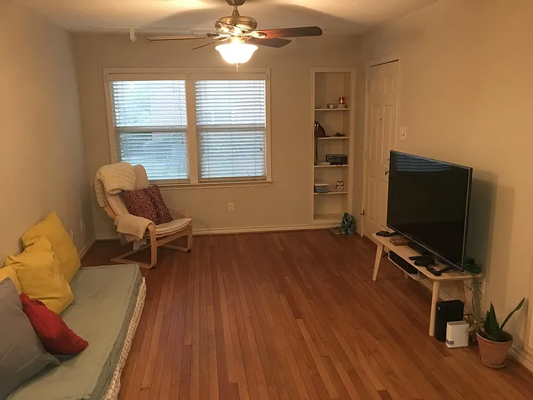 420 Colquitt St #16 — Photo 6