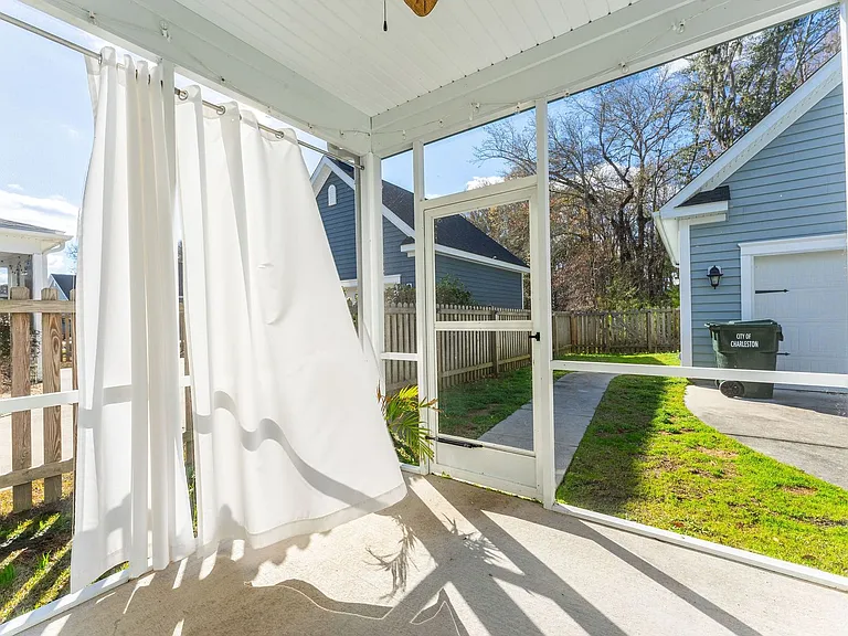 3257 Moonlight Dr — Photo 58