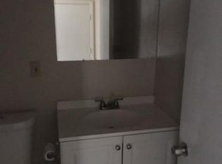 606 Riverside Dr, Greenacres, FL 33463