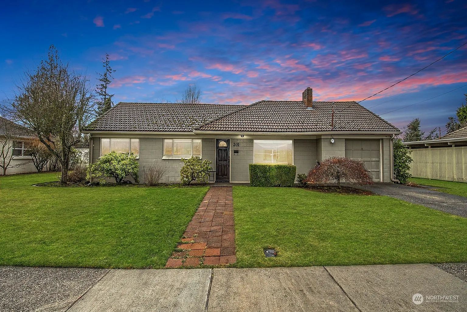 201 Belmont Terrace photo 1