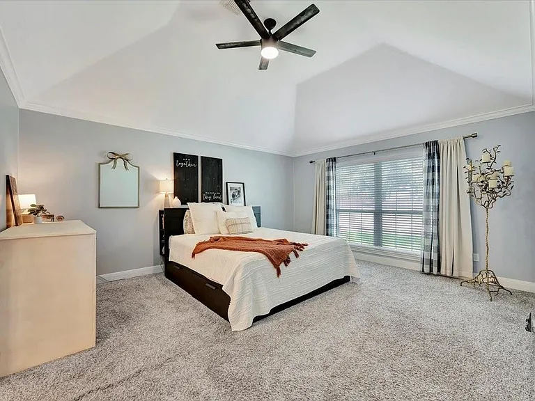15402 Willow Shores Dr — Photo 18