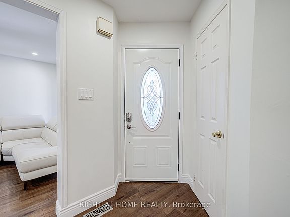 5th image of 71 Bayhampton Cres