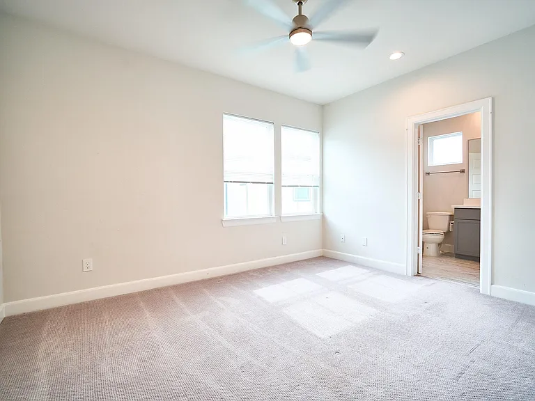 2802 Grand Fountains Dr #C — Photo 20