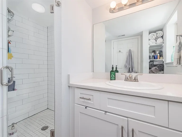 5076 Matilda St #227 — Photo 14