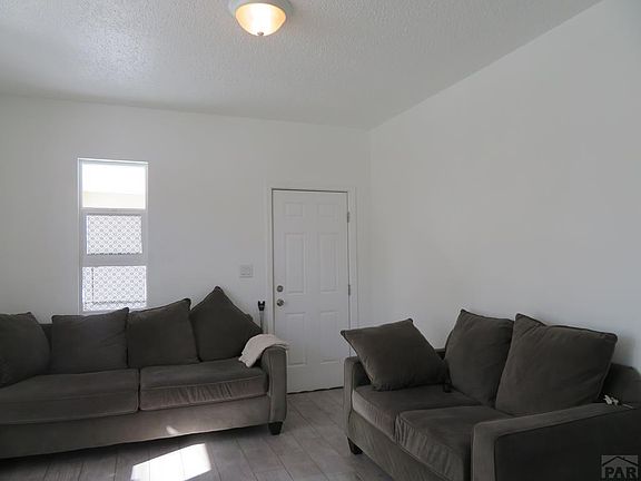 2nd image of 1442 Spruce St