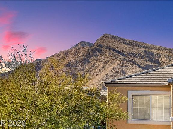 3rd image of 3674 McMurty Ct