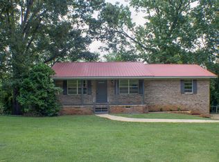 122 Valley View Dr, Eastaboga, AL 36260