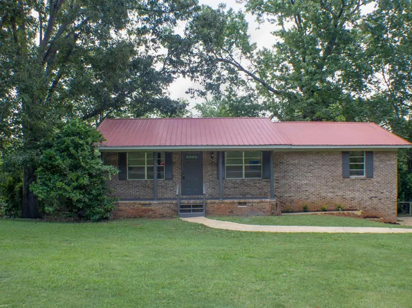 122 Valley View Dr, Eastaboga, AL 36260