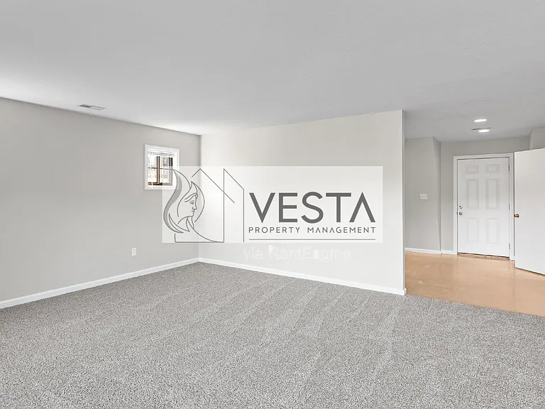 588 Ray Hill Rd #D — Photo 37