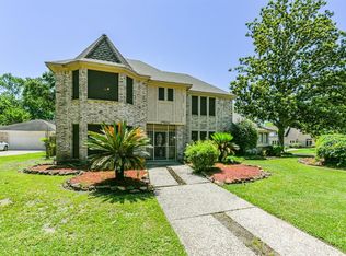 7506 Pine Green Ln, Humble, TX 77346