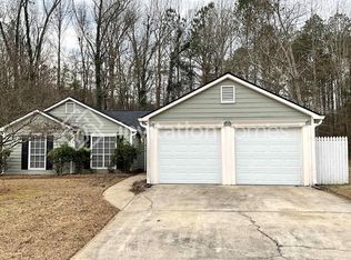 7365 Hunters Ridge Dr, Douglasville, GA 30134