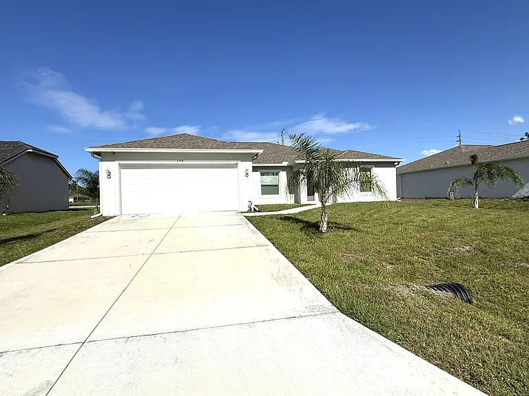 359 Wilton Ave SW — Photo 1