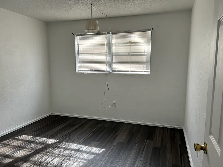 333 Orange Blossom Dr #A — Photo 9
