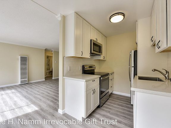 4th image of 65 Liberty St APT 206