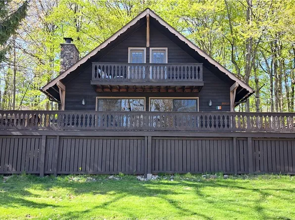 17379 Sunrise Ave, Wellesley Island, NY 13692