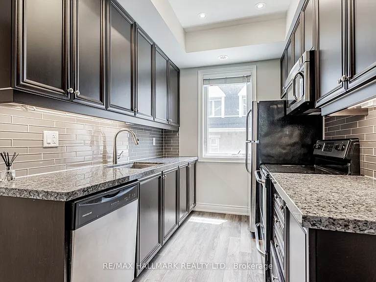 380 Hopewell Ave #224 — Photo 12