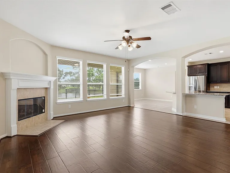 11306 Misty Willow Ln — Photo 4