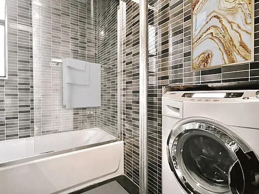 Rented by Voro NYC | media 29