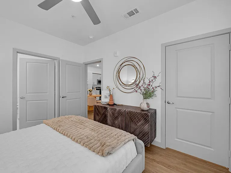 THE RESIDENCES AT LANDON RIDGE — Photo 10