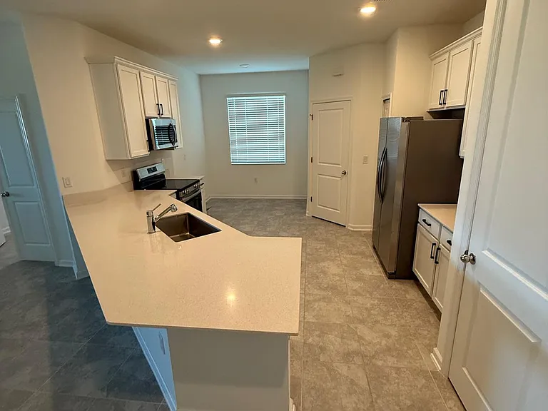 1250 Belle Isle Ln — Photo 5