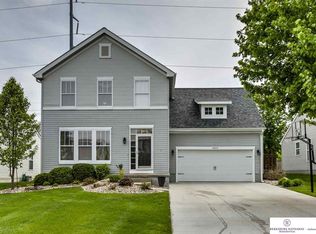 16405 Patrick Ave, Omaha, NE 68116