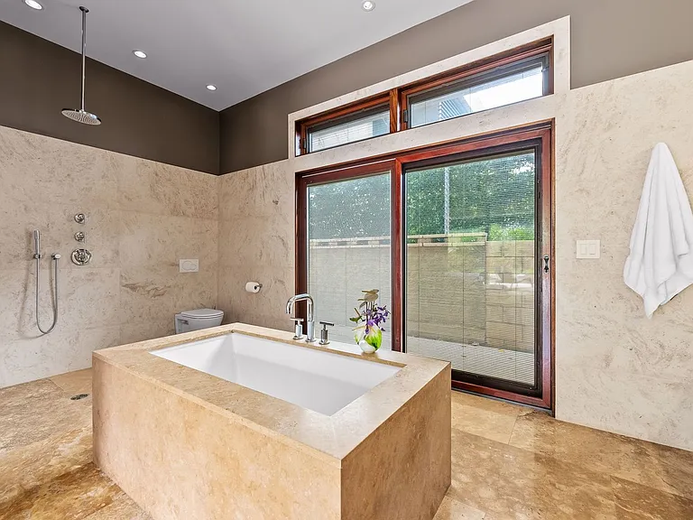 16 Namala Pl — Photo 21