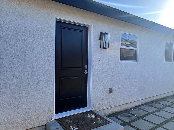 2nd image of 4112 W 134th St #B
