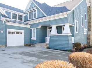 12001 N Ogden Point Rd, Syracuse, IN 46567