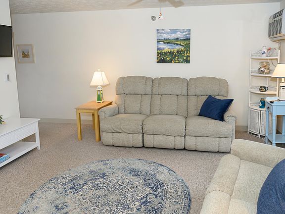 5th image of 1801 Post Road #154