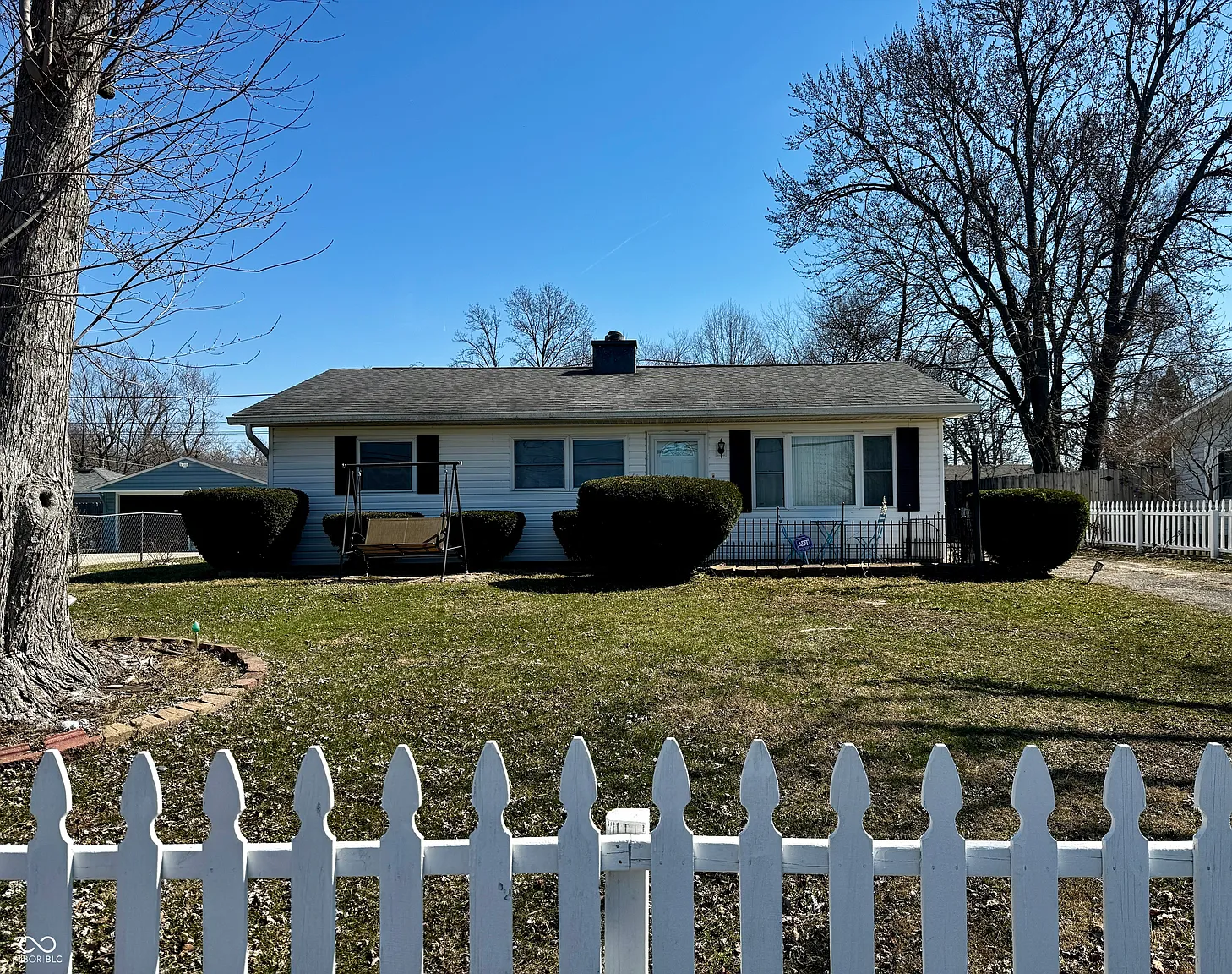 143 Sawmill Rd photo 1