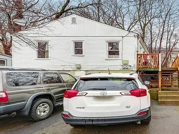 114 Lake St, Spring Valley, NY 10977