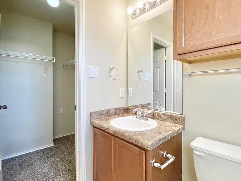 18524 Mammoth Cave Blvd #2 — Photo 23