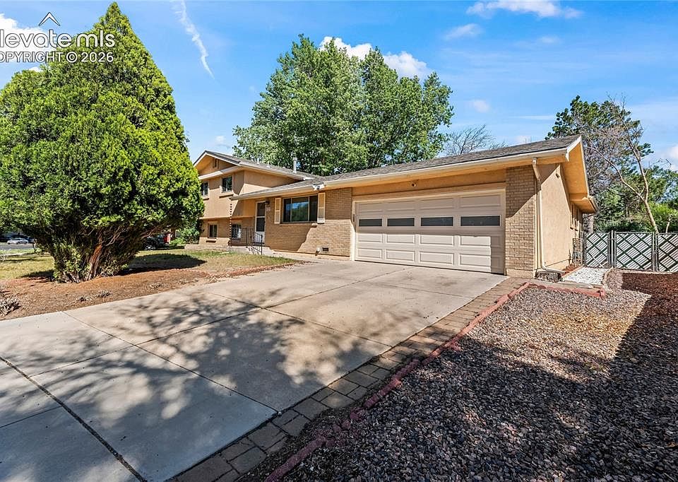 1st image of 4025 N Carefree Cir