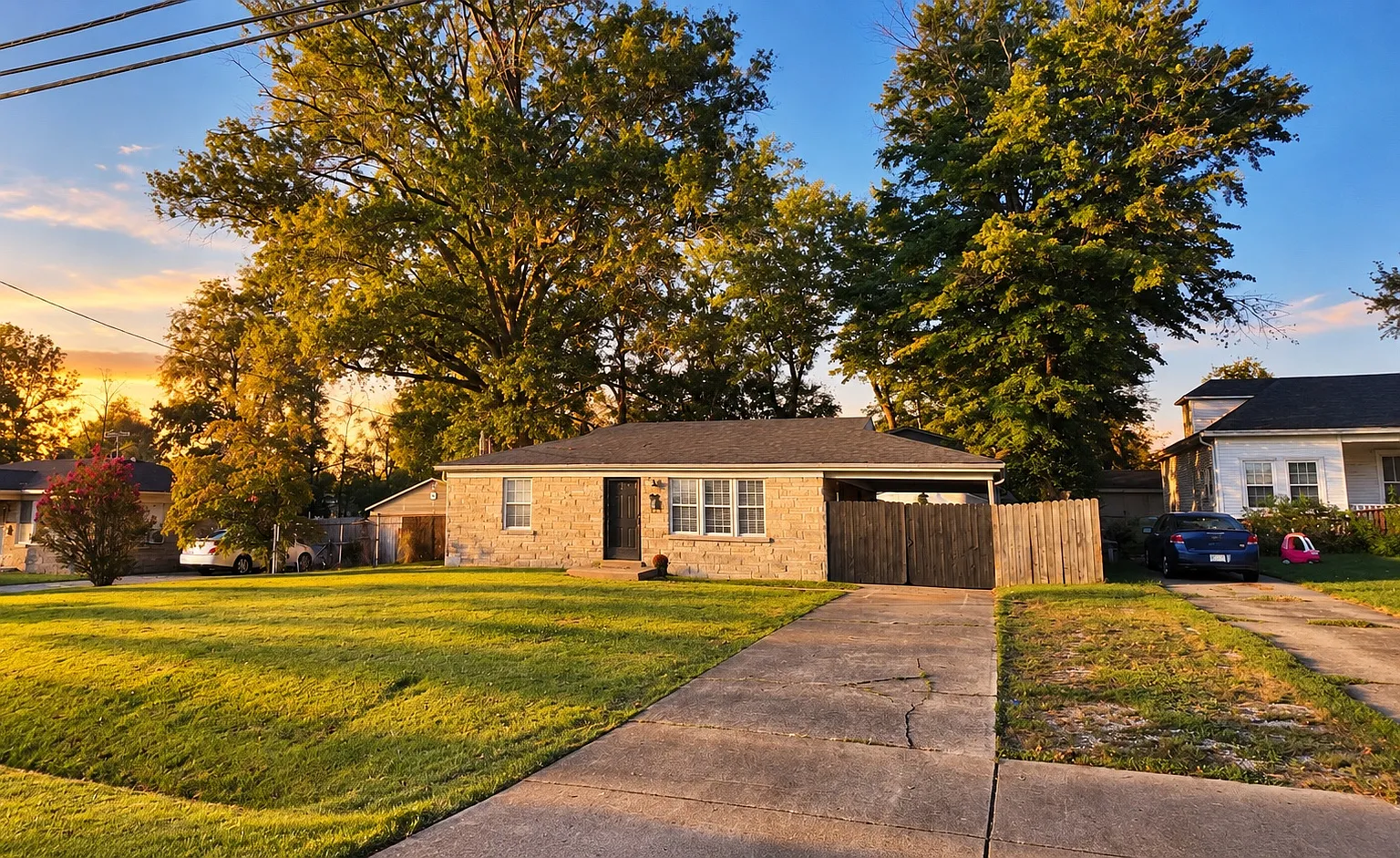 3 bed, 1289 sqft, $2,260 — Photo 2