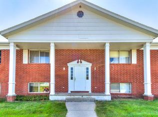 180 1st St APT 3, Gilbert, IA 50105