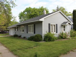 723 1st St SW, Wadena, MN 56482