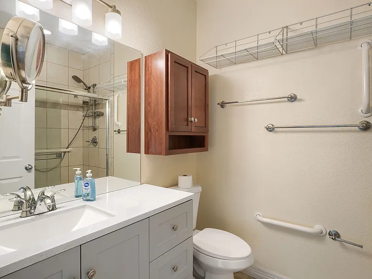692 Louis Dr #1 — Photo 22