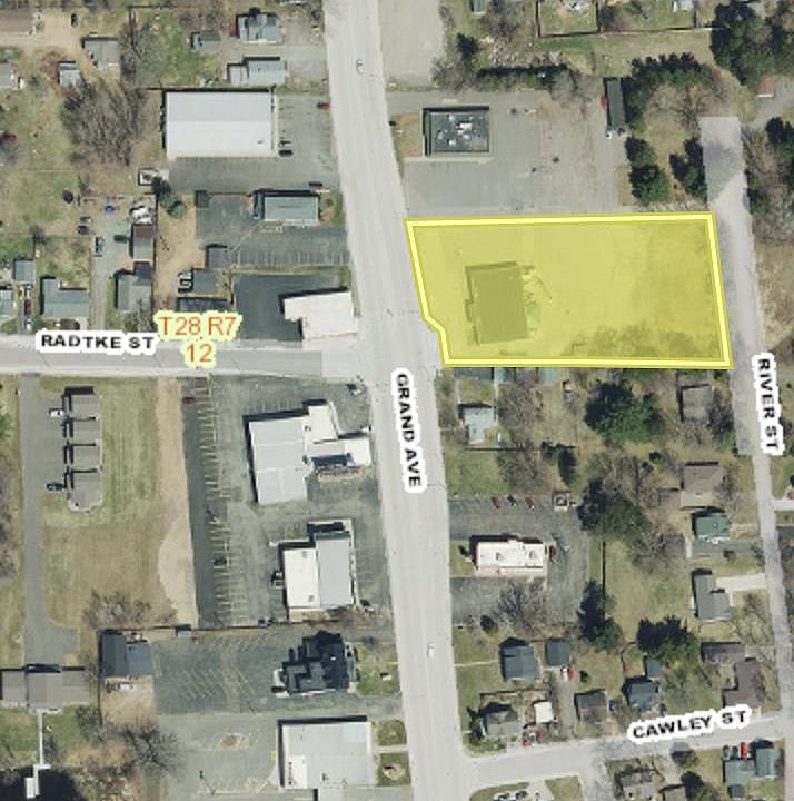 1st image of 861 GRAND AVENUE