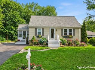 21 Park St, Shrewsbury, MA 01545