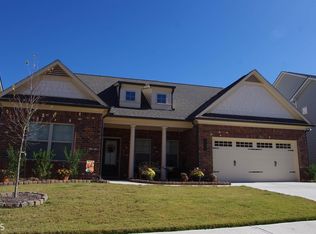 4528 Banshire Cir, Gainesville, GA 30504