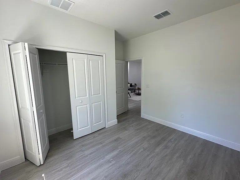 8165 N Santos Dr — Photo 12