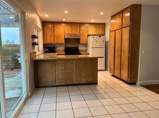 2700 E Maureen St, West Covina, CA 91792