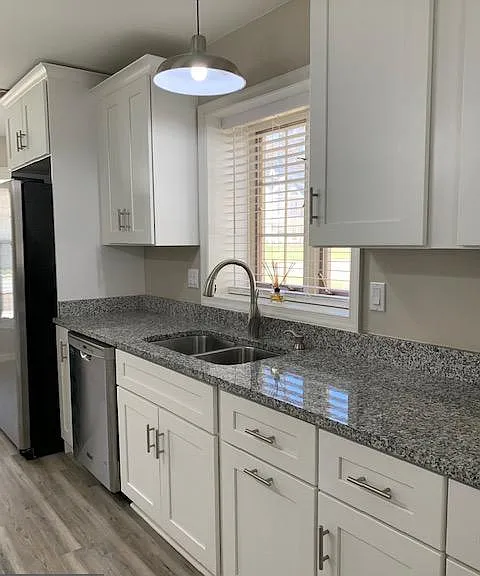 48005 Mayflower Dr — Photo 17